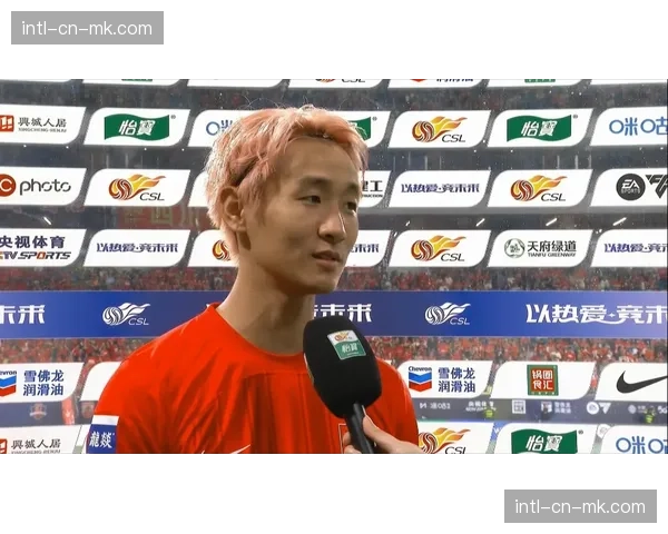 韦世豪接受BBC Sport采访，谈在成都蓉城新战术体系中的角色适应